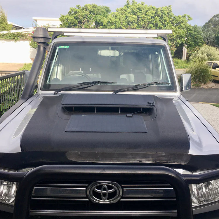 Land Cruiser 70 Series solar accessory